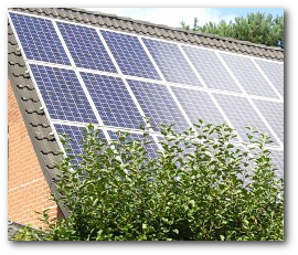 Solarzellen erzeugen Strom